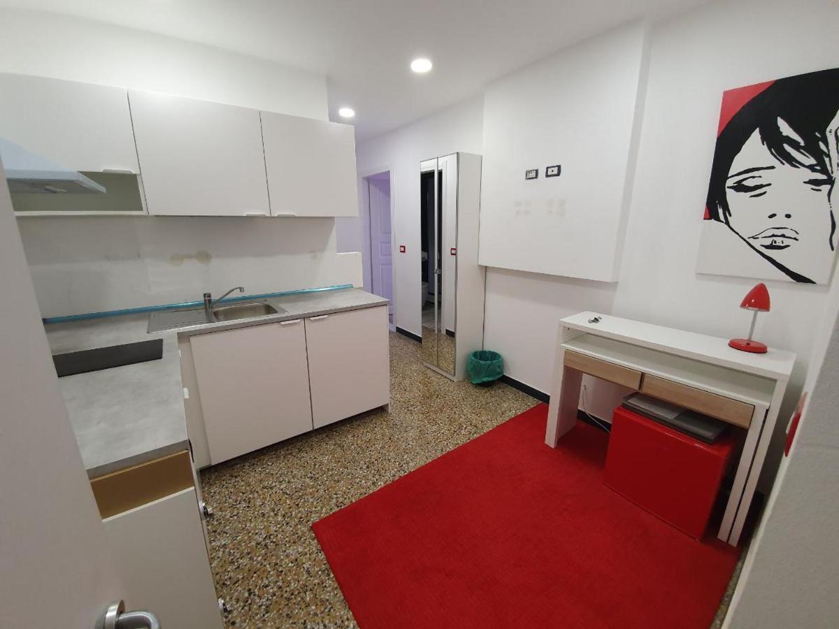 Varazze Suite Sauna E Hammam Zewnętrze zdjęcie