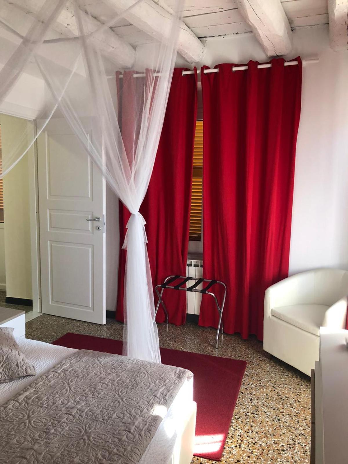 Varazze Suite Sauna E Hammam Zewnętrze zdjęcie